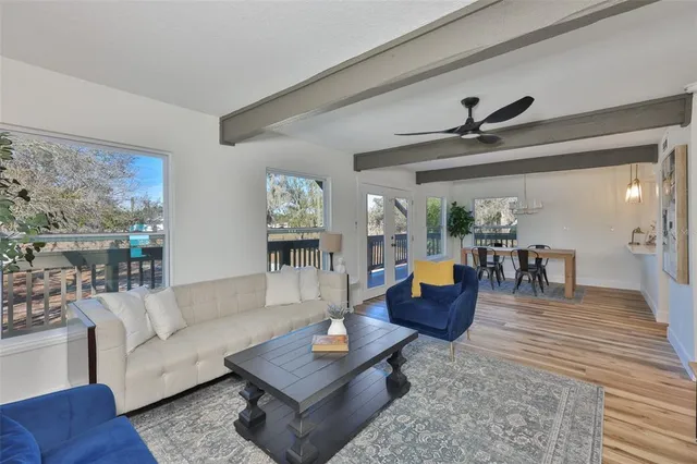 $575,000 | 18711 Red Bird Lane, Lithia, FL 33547