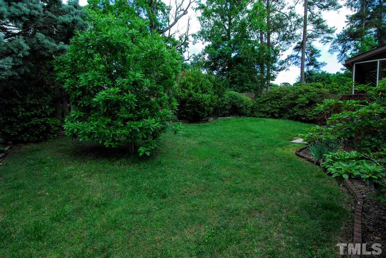 8312 Trumpetor Way Raleigh, NC 27613 - Photo 23 of 25