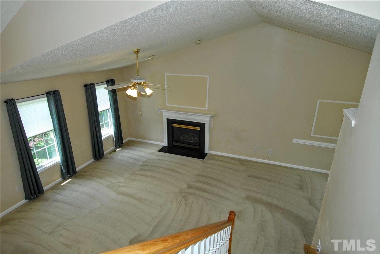 8312 Trumpetor Way Raleigh, NC 27613 - Photo 4 of 25