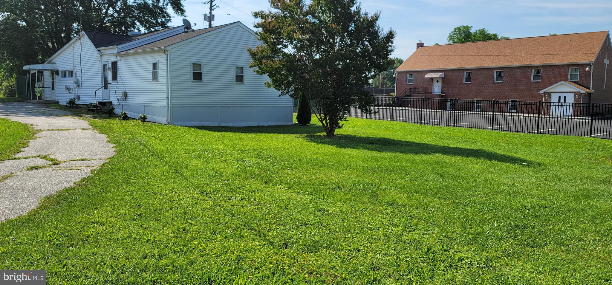 7503 Old Battle Grove Road Dundalk, MD 21222 - Photo 38 of 43 Gallery Image 38