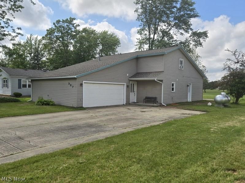 387 Stable Road Lagrange, OH 44050 - Photo 2 of 23