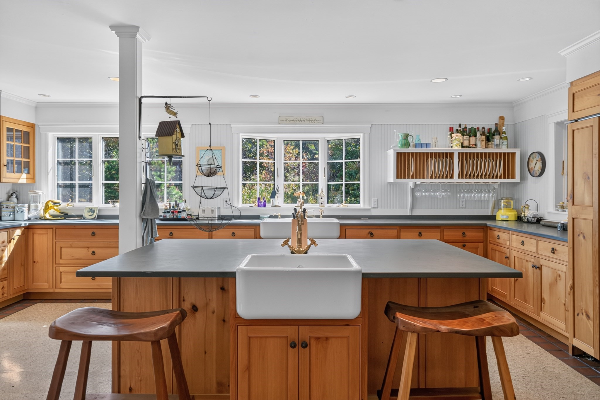 4 Garrett Way Edgartown, MA 02539 - Photo 12 of 42 Gallery Image 12