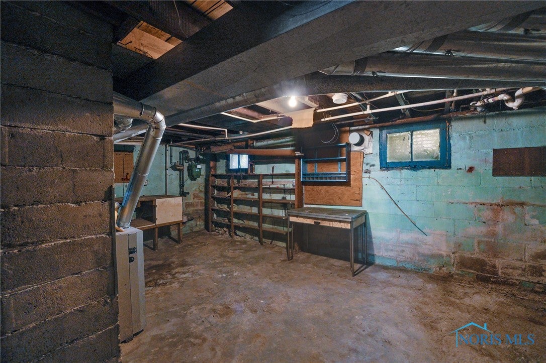 5608 Douglas Road Toledo, OH 43613 - Photo 33 of 36 Gallery Image 33