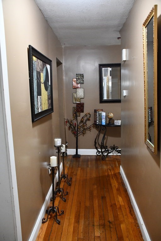 12-14 Longview Street Springfield, MA 01108 - Photo 6 of 42