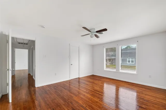 $1,500 | 521 Alford Street, Baytown, TX 77520