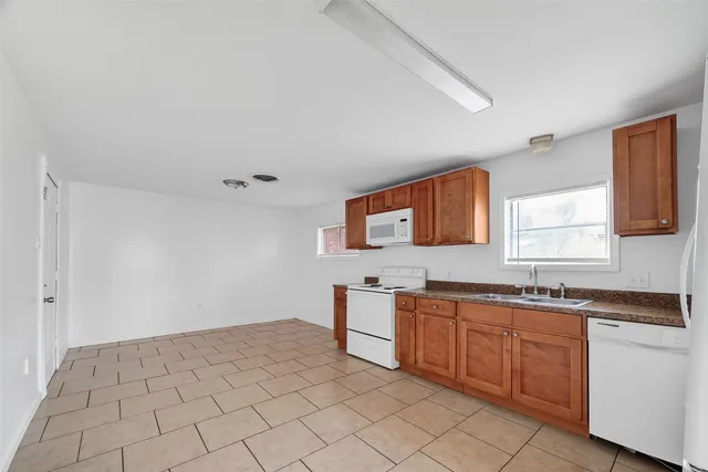 $1,500 | 521 Alford Street, Baytown, TX 77520