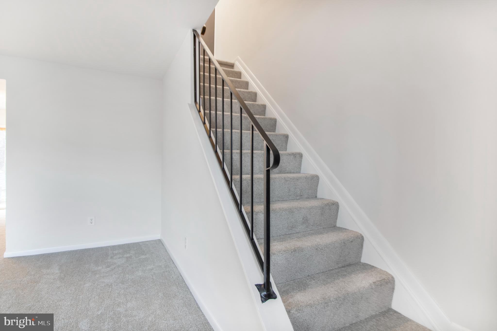 821 Corktree Road, Unit 821 Middle River, MD 21220 - Photo 5 of 32