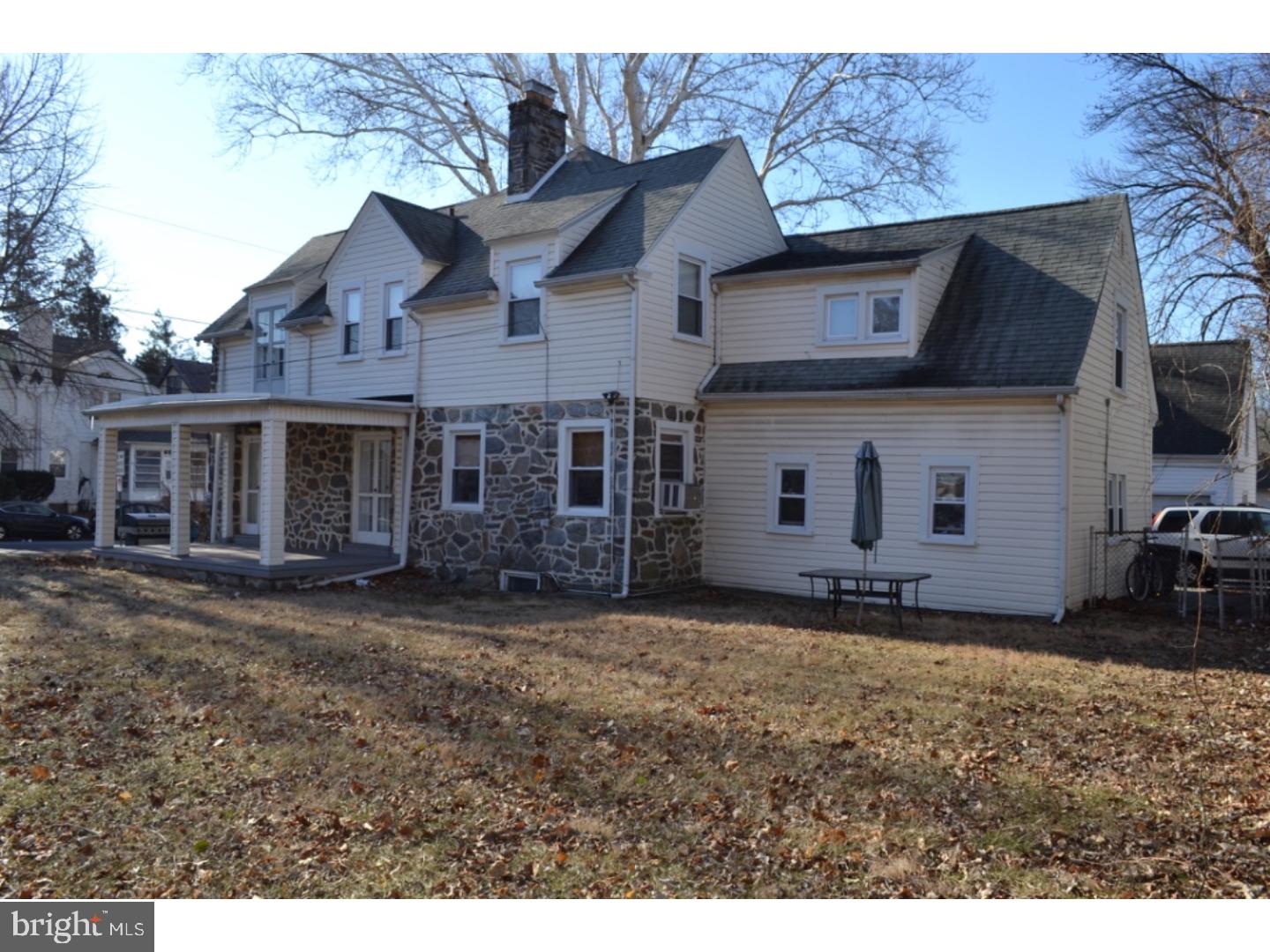 5 East Providence Road Lansdowne, PA 19050 - Photo 4 of 23 Side Yard