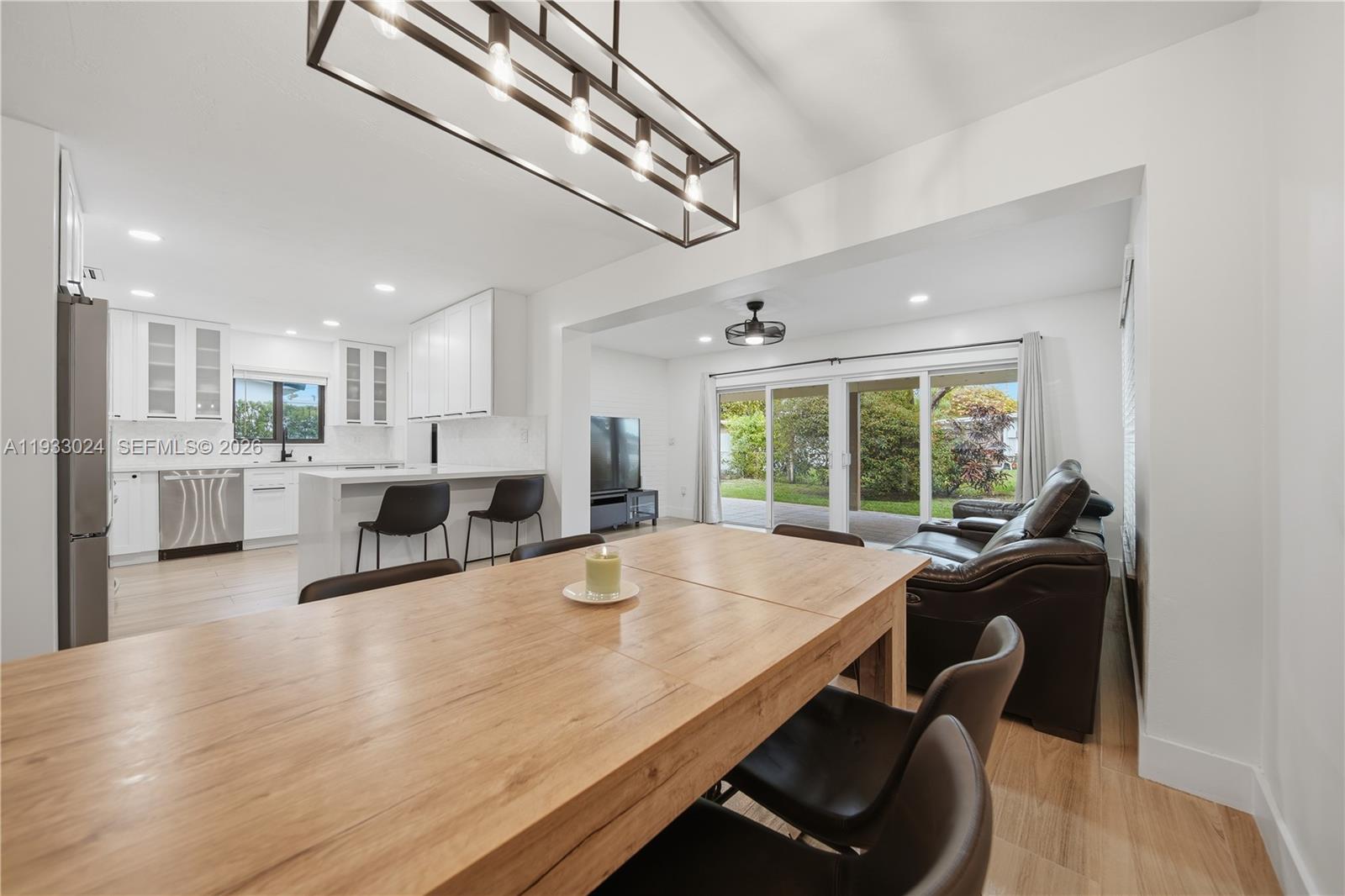 3101 Southwest 106th Avenue Miami, FL 33165 - Photo 9 of 29