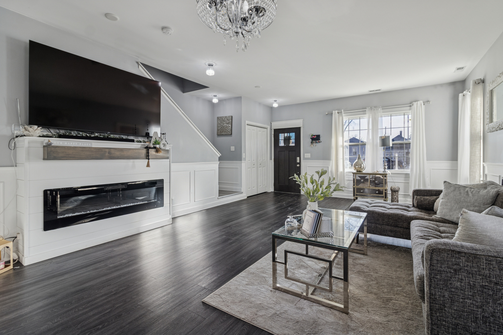 7626 West 63rd Place Summit, IL 60501 - Photo 4 of 26