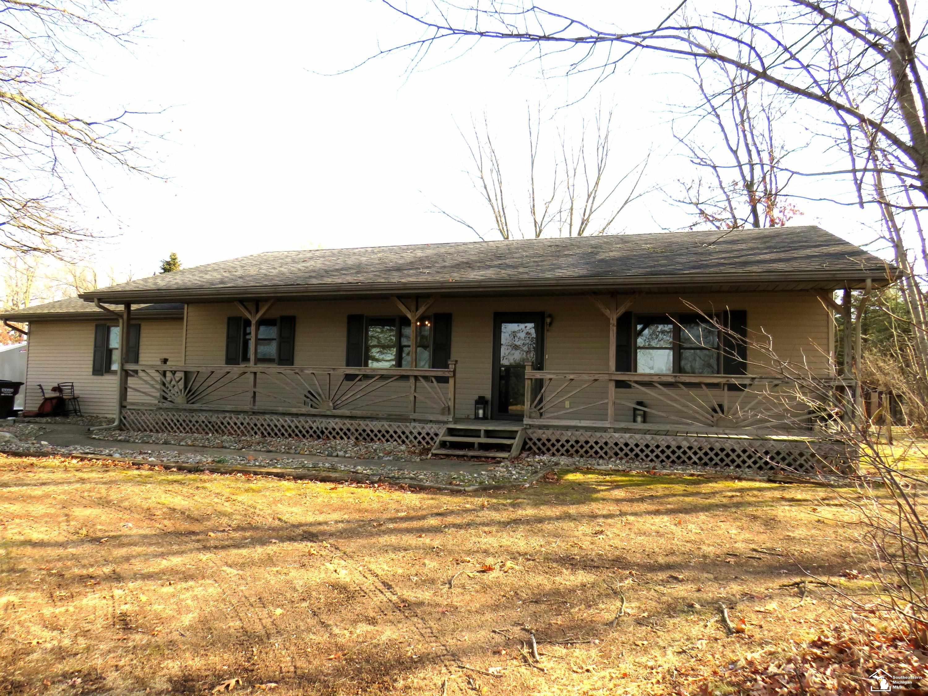 4903 Wells Road Petersburg, MI 49270 - Photo 1 of 39