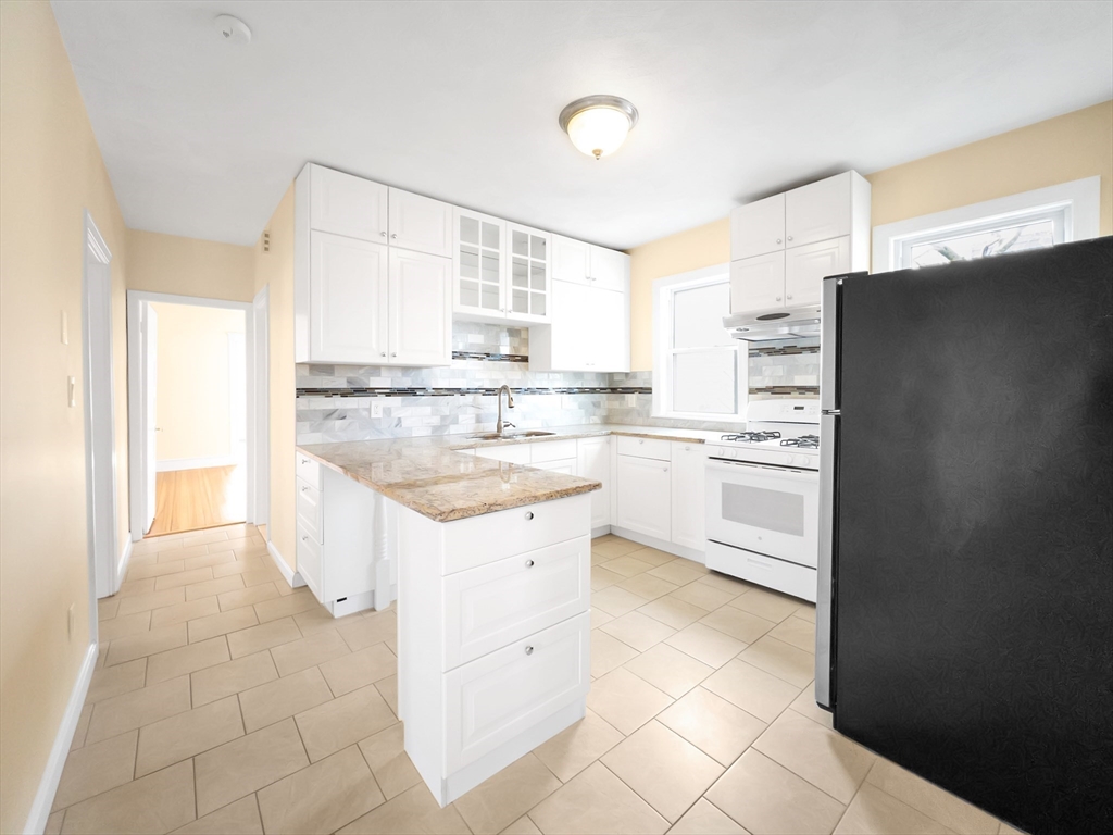 24 Montvale Street, Unit 2 Boston, MA 02131 - Photo 2 of 20