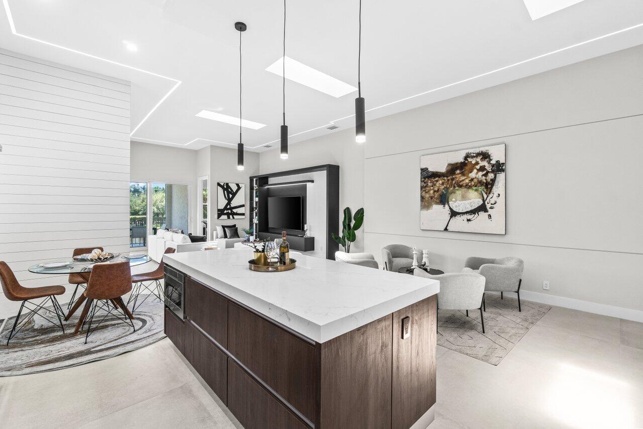 6357 Graycliff Drive, Unit C Boca Raton, FL 33496 - Photo 6 of 57 010-6357GraycliffDrive-C-BocaRaton-FL-33