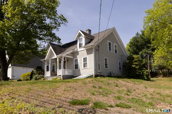 $1,375,000 | 523 West Street, Bristol, CT 06010