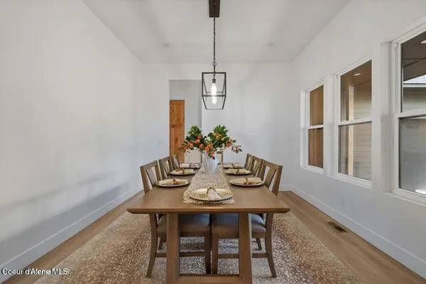 $1,100,000 | 424 Patriots Dr Street, St. Maries, ID 83861