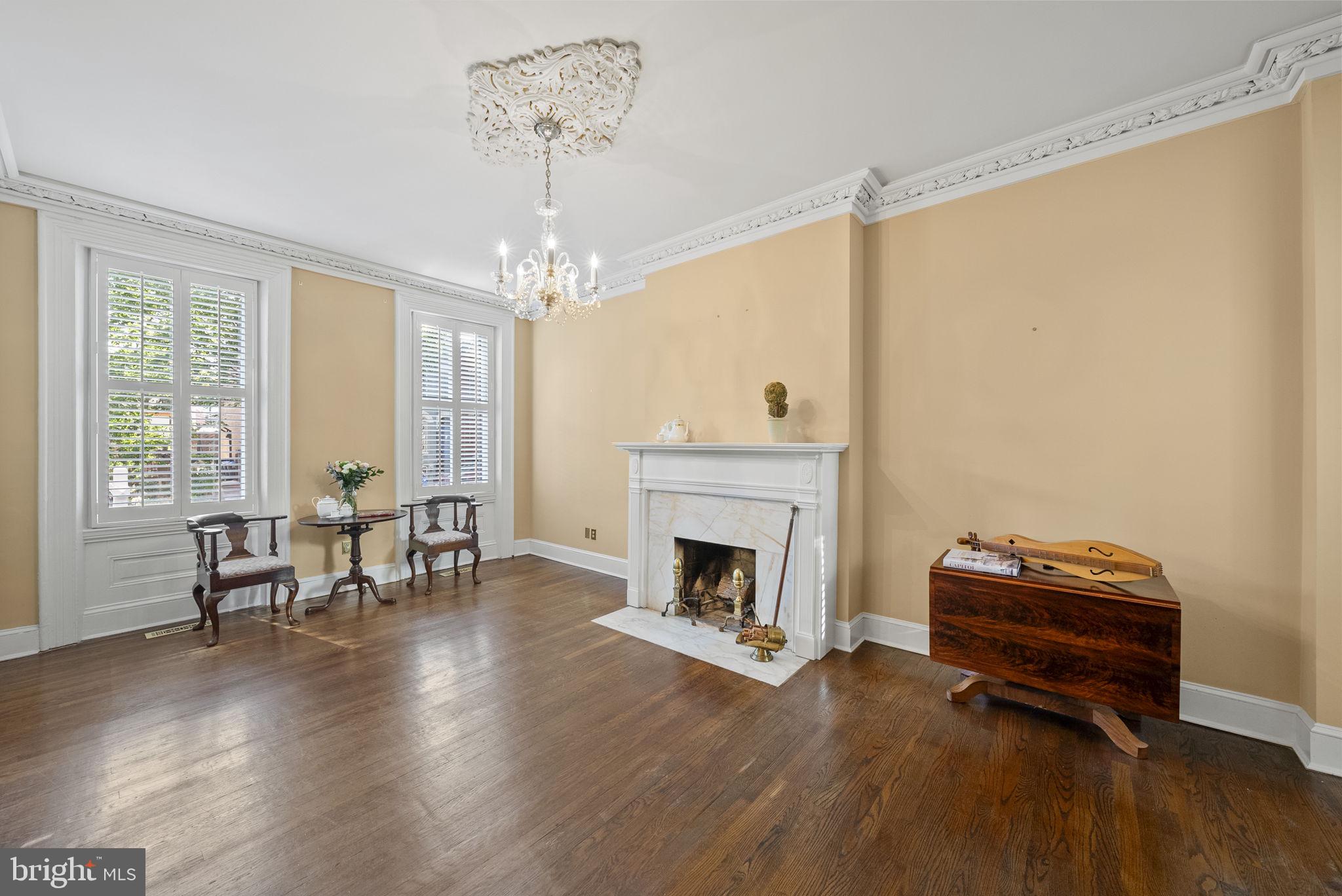 128 11th Street Southeast Washington, DC 20003 - Photo 4 of 52 Living room