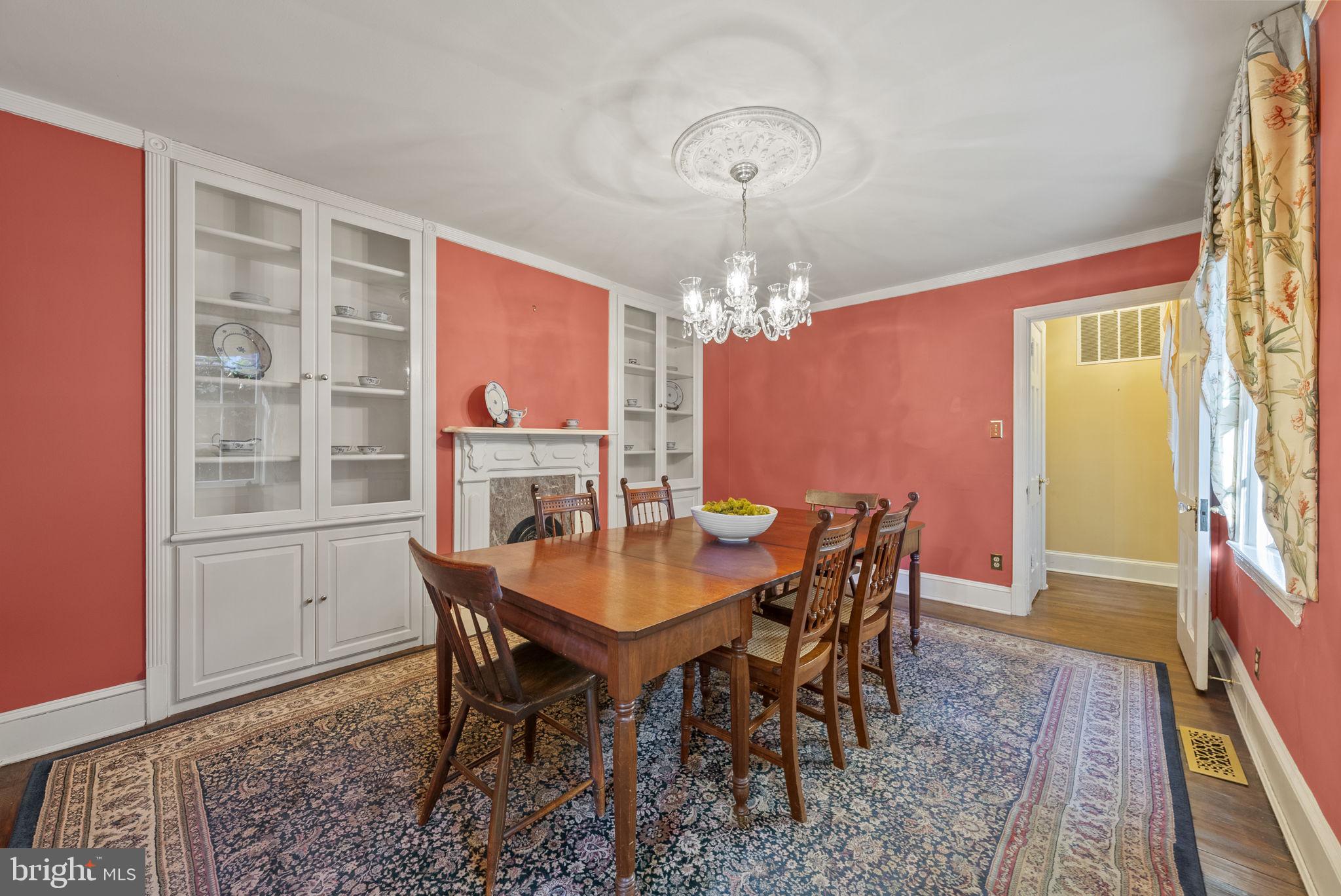 128 11th Street Southeast Washington, DC 20003 - Photo 9 of 52 Dining room
