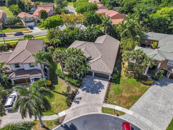$5,900 | 9737 Parkview Avenue, Boca Raton, FL 33428