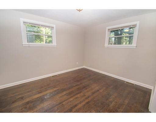 107 Hudson Street Springfield, MA 01118 - Photo 10 of 14
