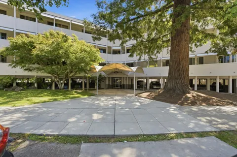 $548,000 | 1515 Arc Way, Unit 203, Burlingame, CA 94010