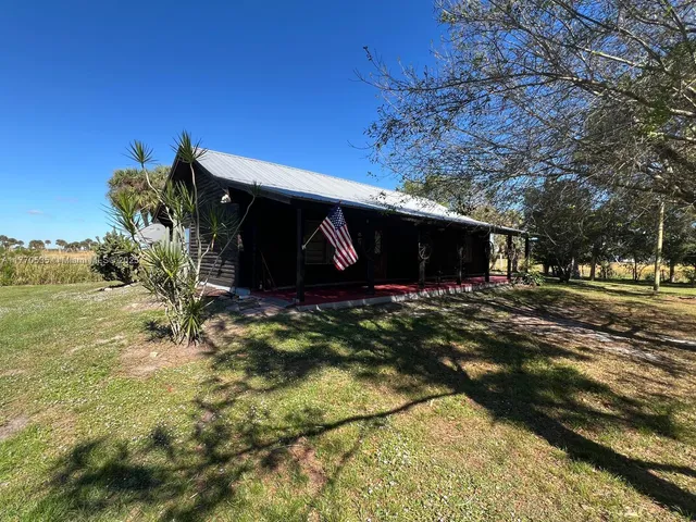 $360,000 | 15581 Highway 78, Okeechobee, FL 34974