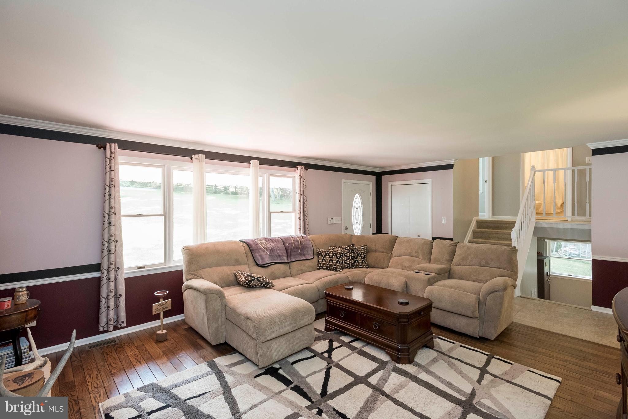 3350 Murray Road Finksburg, MD 21048 - Photo 3 of 30 Living Room on main level