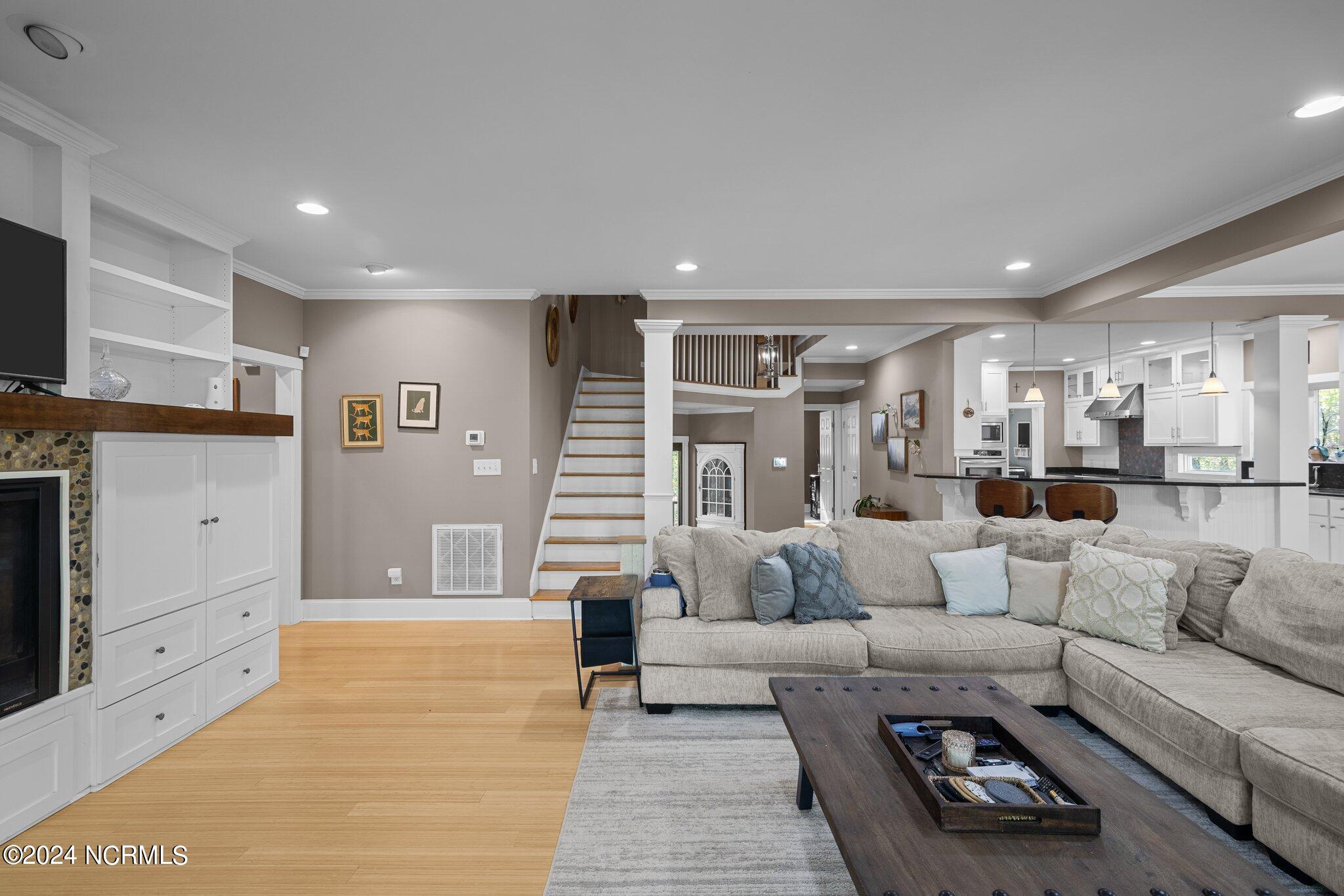 73 Edgewater Beach Road Washington, NC 27889 - Photo 13 of 65 52-web-or-mls-BLS_0111