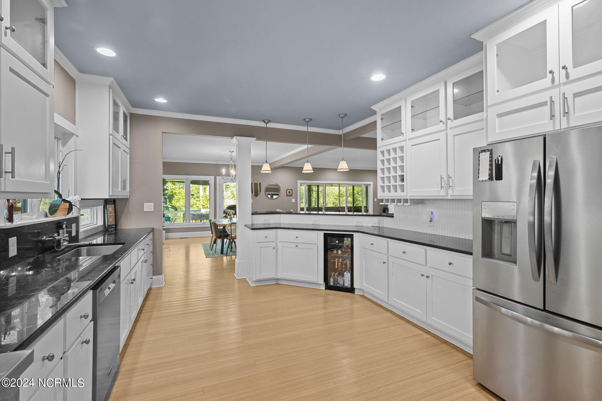 73 Edgewater Beach Road Washington, NC 27889 - Photo 19 of 65 44-web-or-mls-BLS_0087