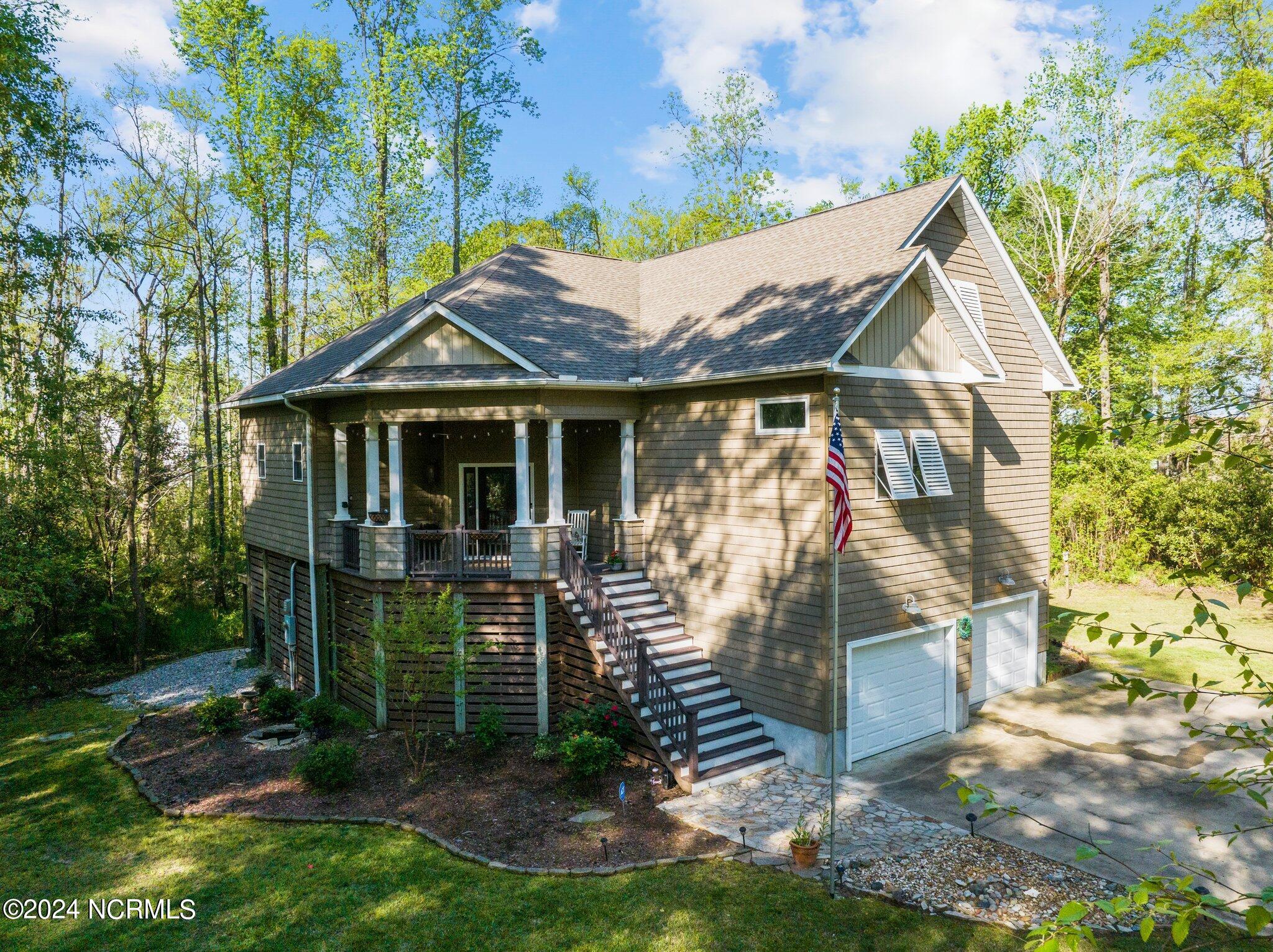 73 Edgewater Beach Road Washington, NC 27889 - Photo 2 of 65 2-web-or-mls-DJI_0468