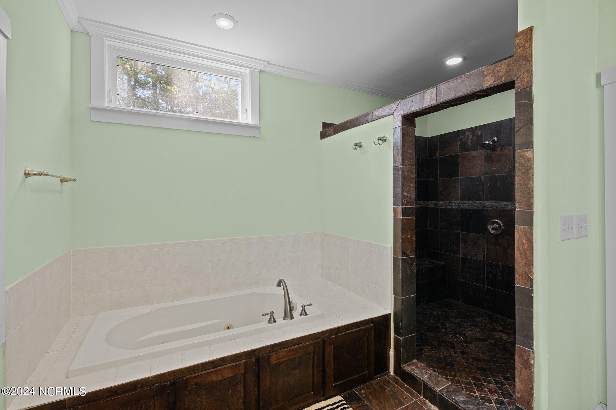 73 Edgewater Beach Road Washington, NC 27889 - Photo 34 of 65 29-web-or-mls-BLS_0045