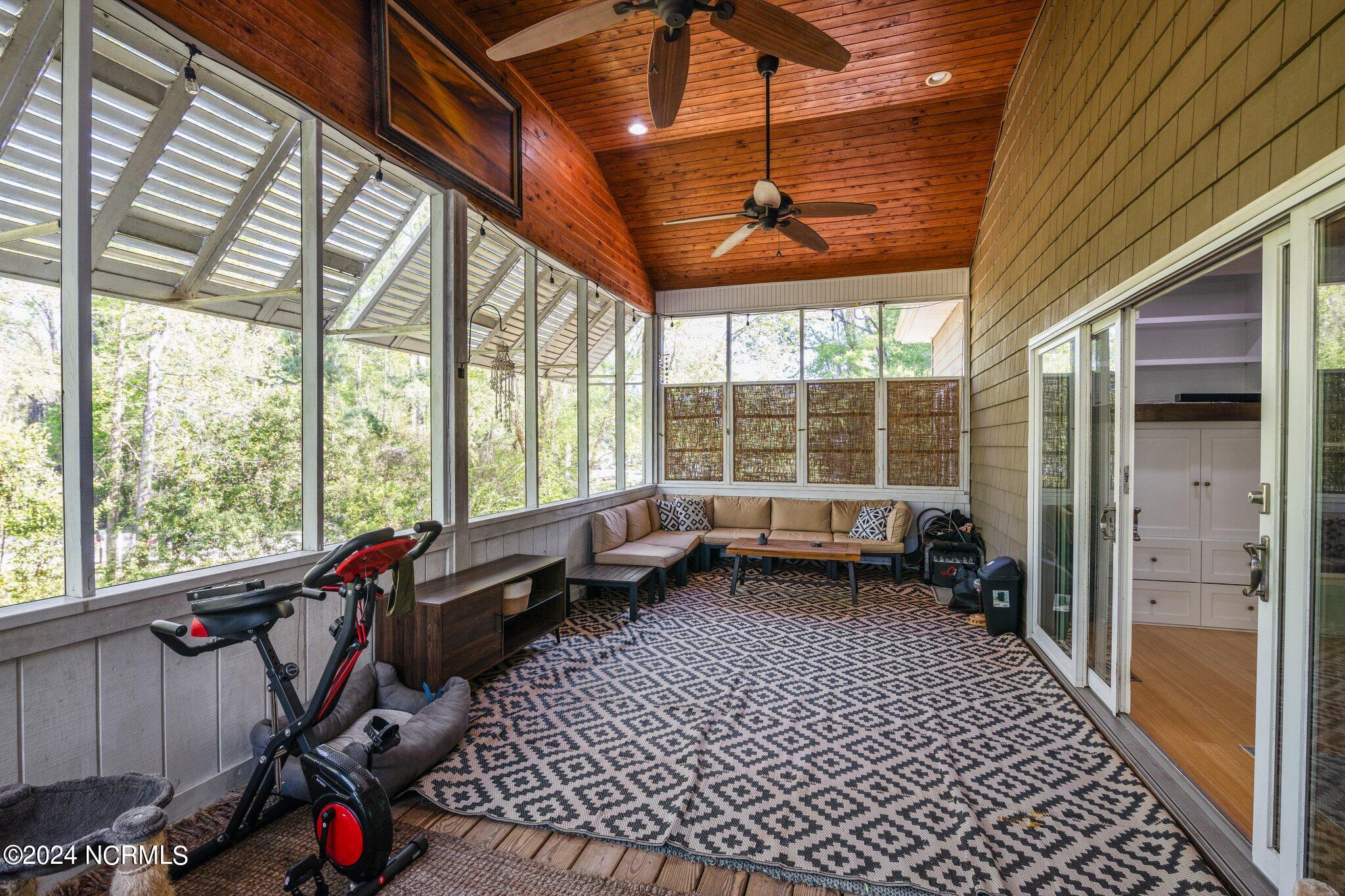 73 Edgewater Beach Road Washington, NC 27889 - Photo 49 of 65 55-web-or-mls-BLS_0112