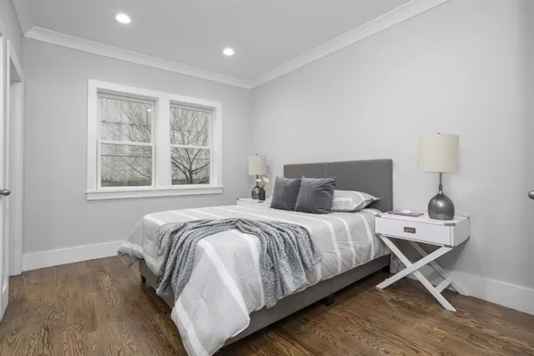 $5,300 | 10 Grant Street, Unit 1, Somerville, MA 02145