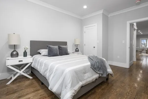 $5,300 | 10 Grant Street, Unit 1, Somerville, MA 02145