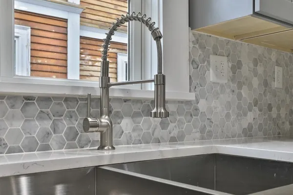 $5,300 | 10 Grant Street, Unit 1, Somerville, MA 02145