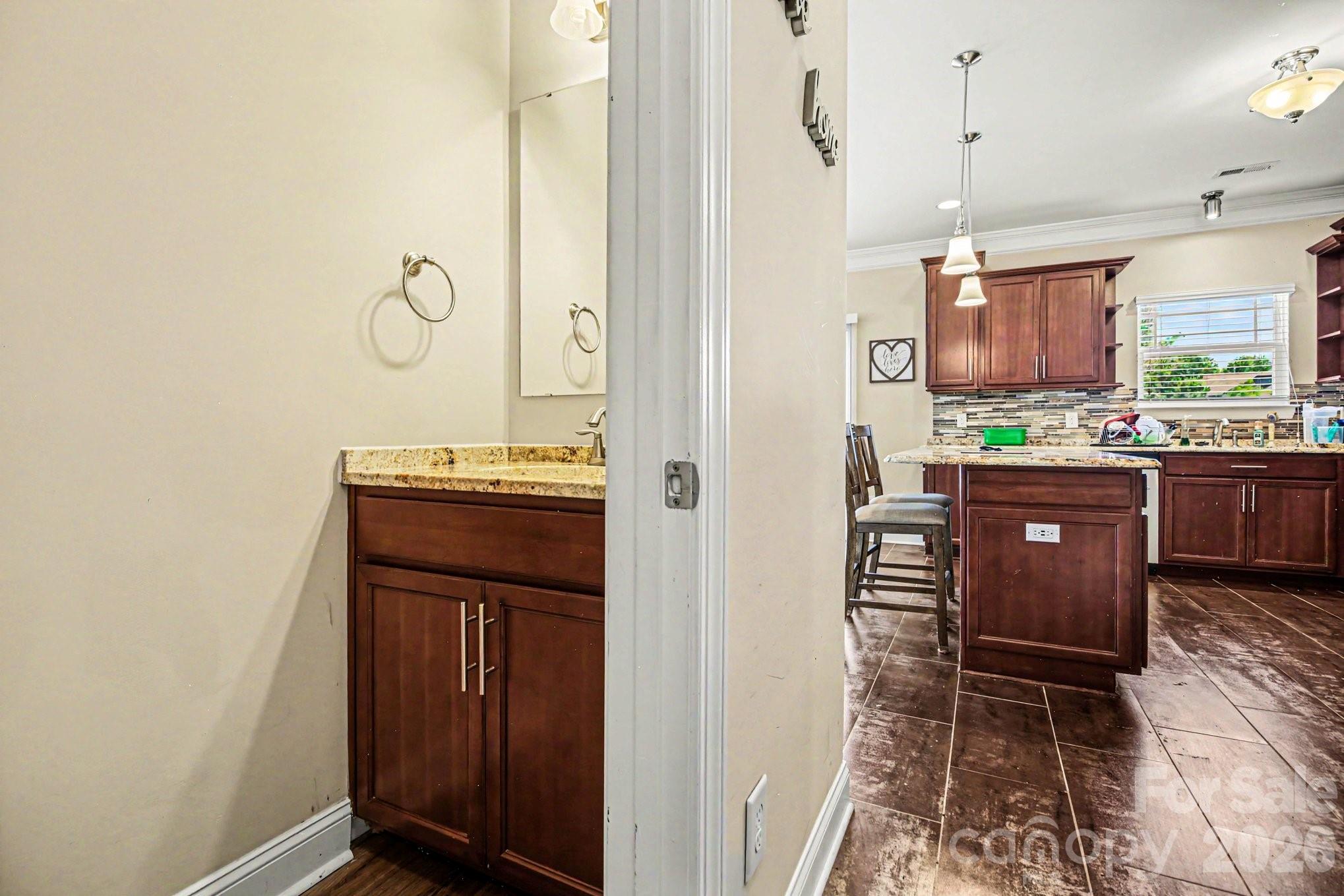 2506 Copperleaf Court High Point, NC 27265 - Photo 15 of 36