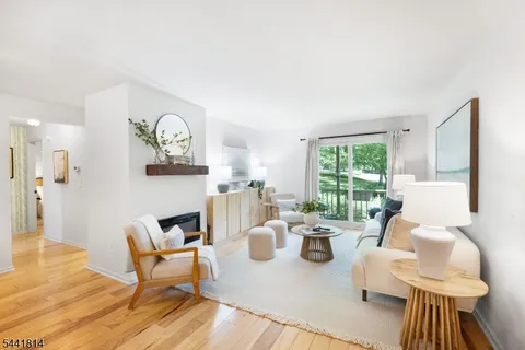 $410,000 | 23 Commonwealth Drive, Bernards, NJ 07920