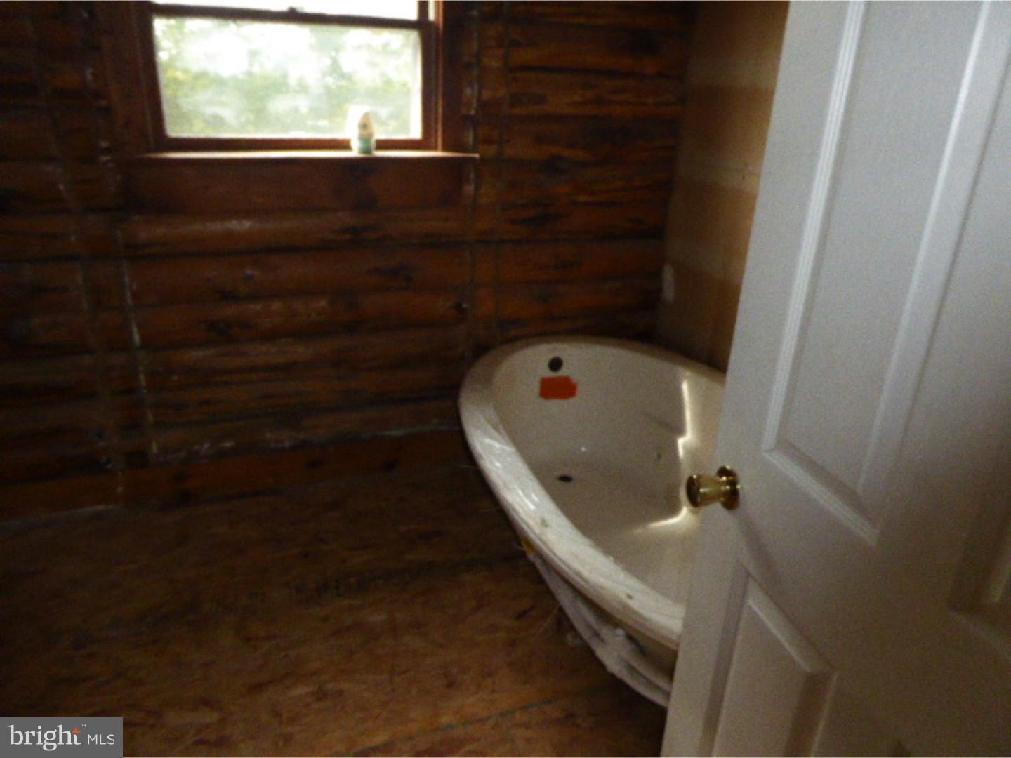2822 Little Road Perkiomenville, PA 18074 - Photo 15 of 17 Gallery Image 15