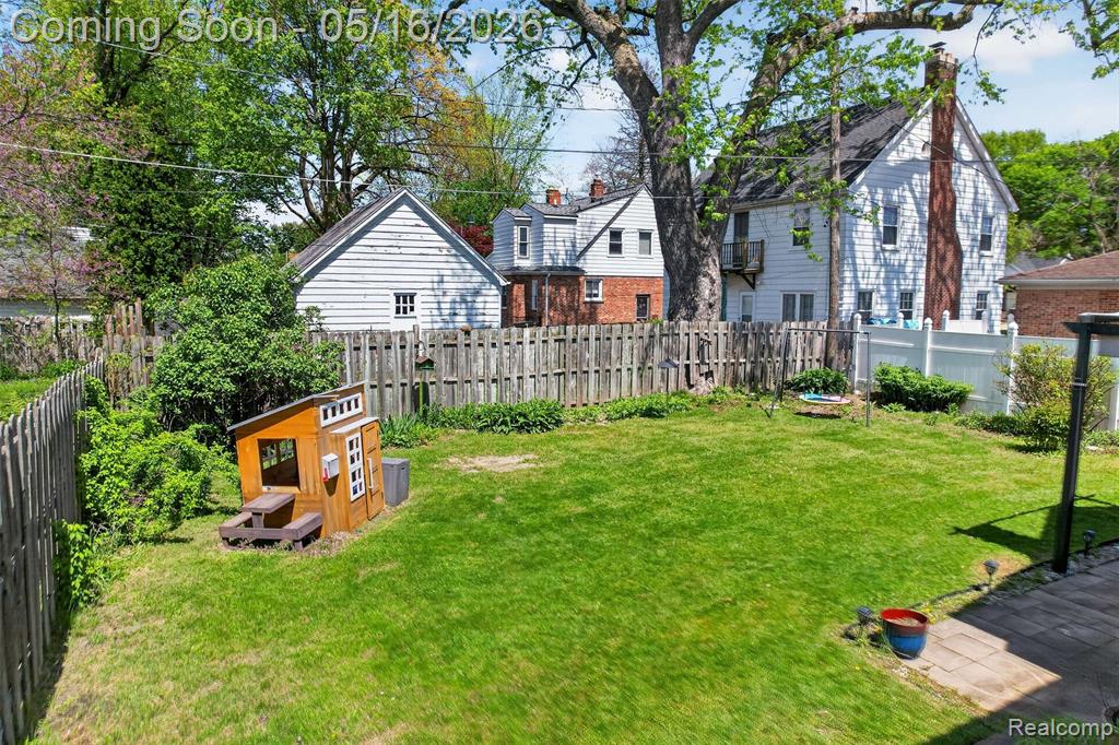 1817 Montclair Avenue Flint, MI 48503 - Photo 5 of 36