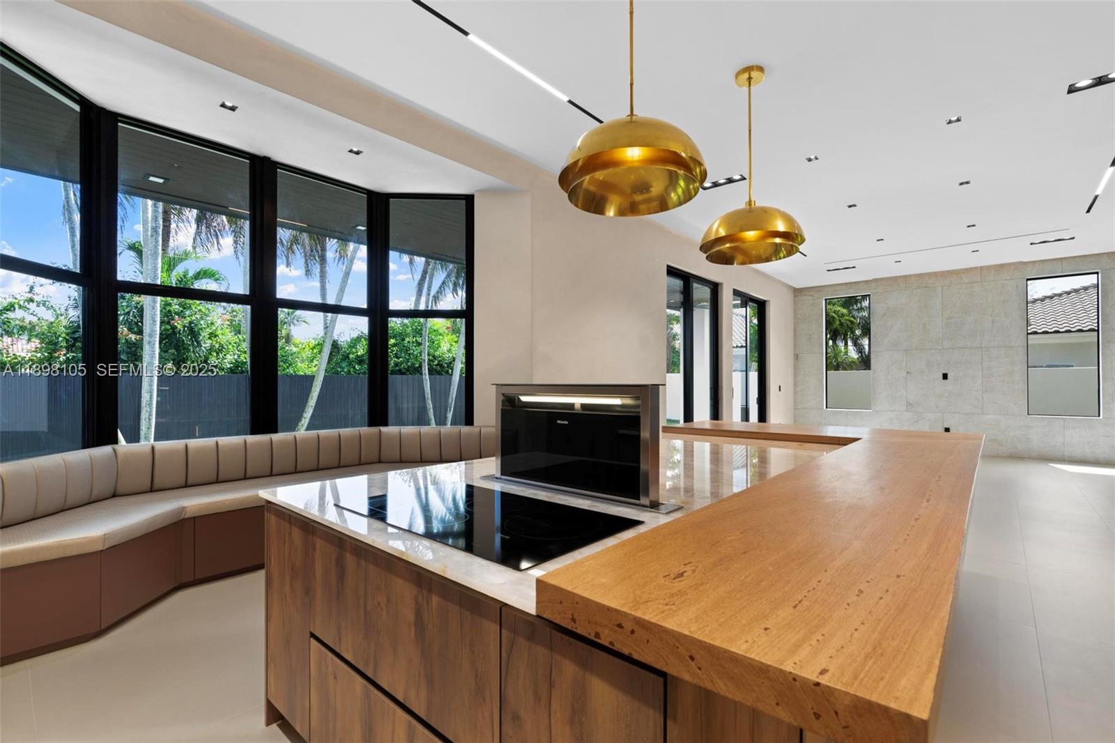7755 Southwest 85th Court Miami, FL 33143 - Photo 16 of 70