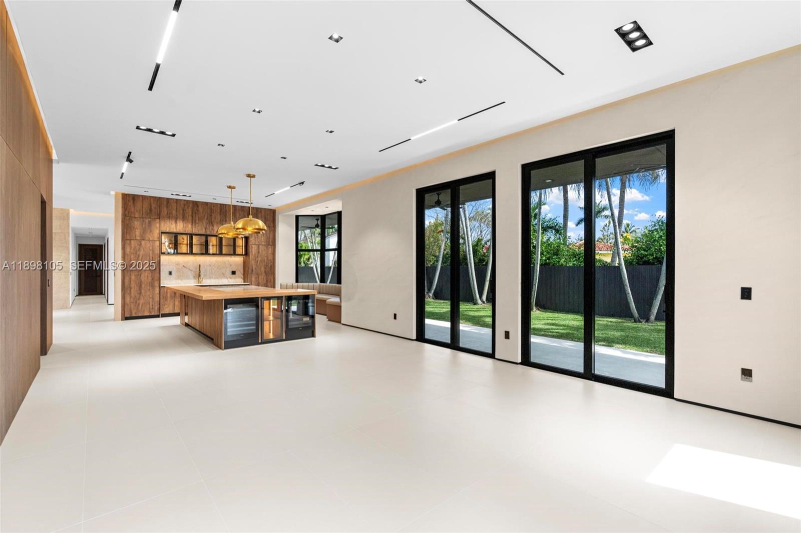 7755 Southwest 85th Court Miami, FL 33143 - Photo 20 of 70