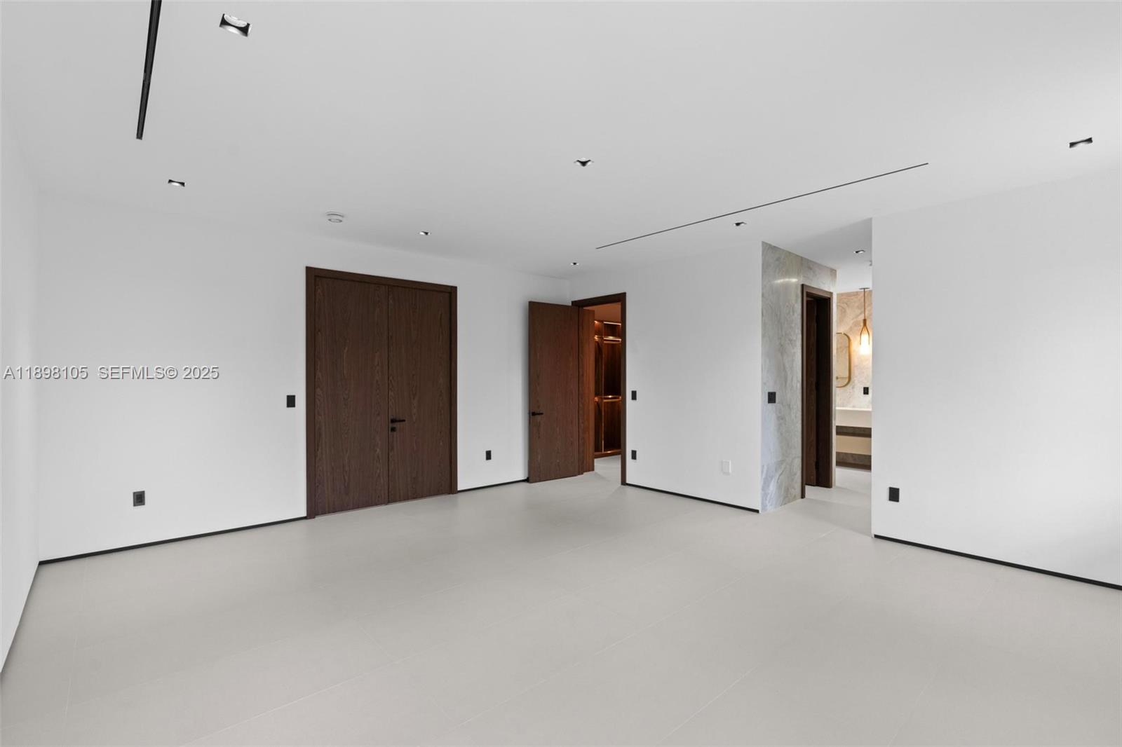 7755 Southwest 85th Court Miami, FL 33143 - Photo 22 of 70