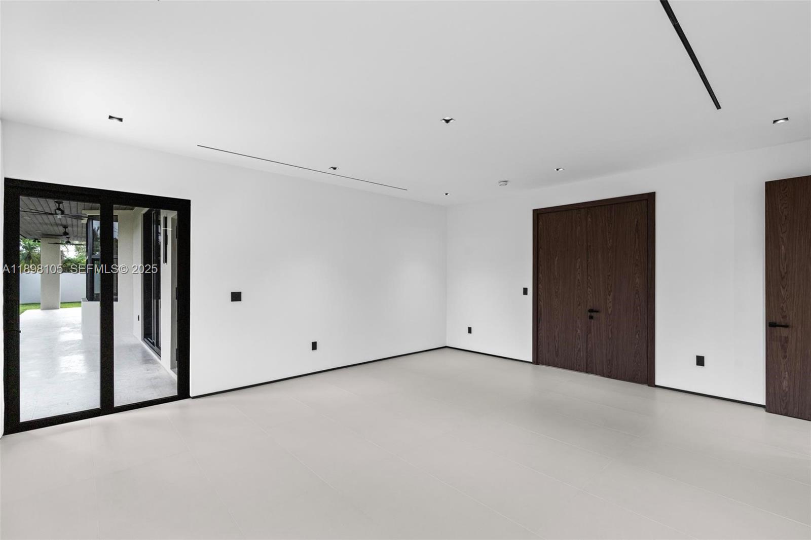 7755 Southwest 85th Court Miami, FL 33143 - Photo 23 of 70