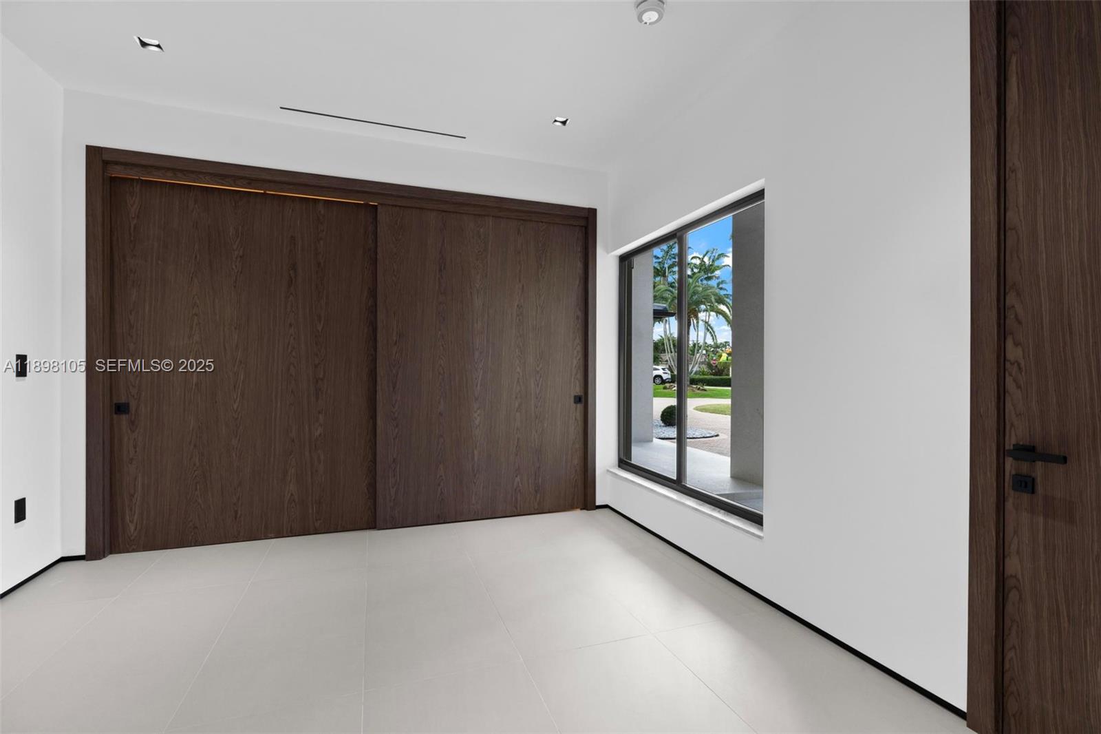 7755 Southwest 85th Court Miami, FL 33143 - Photo 35 of 70