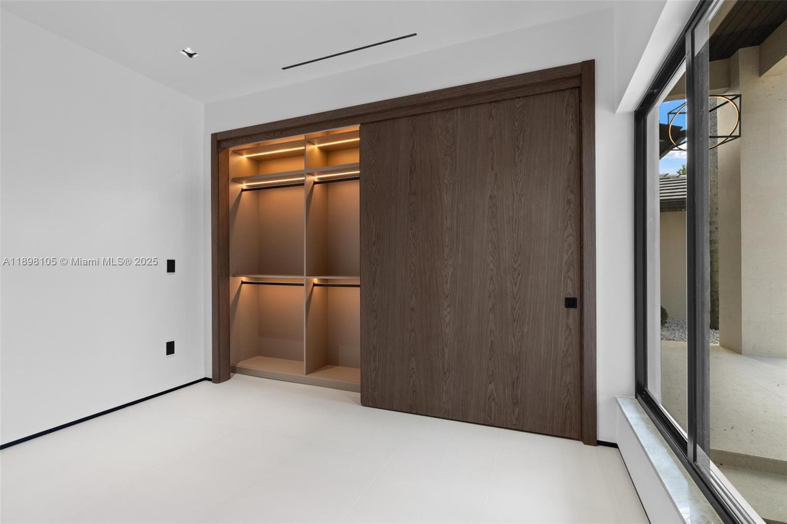 7755 Southwest 85th Court Miami, FL 33143 - Photo 37 of 70