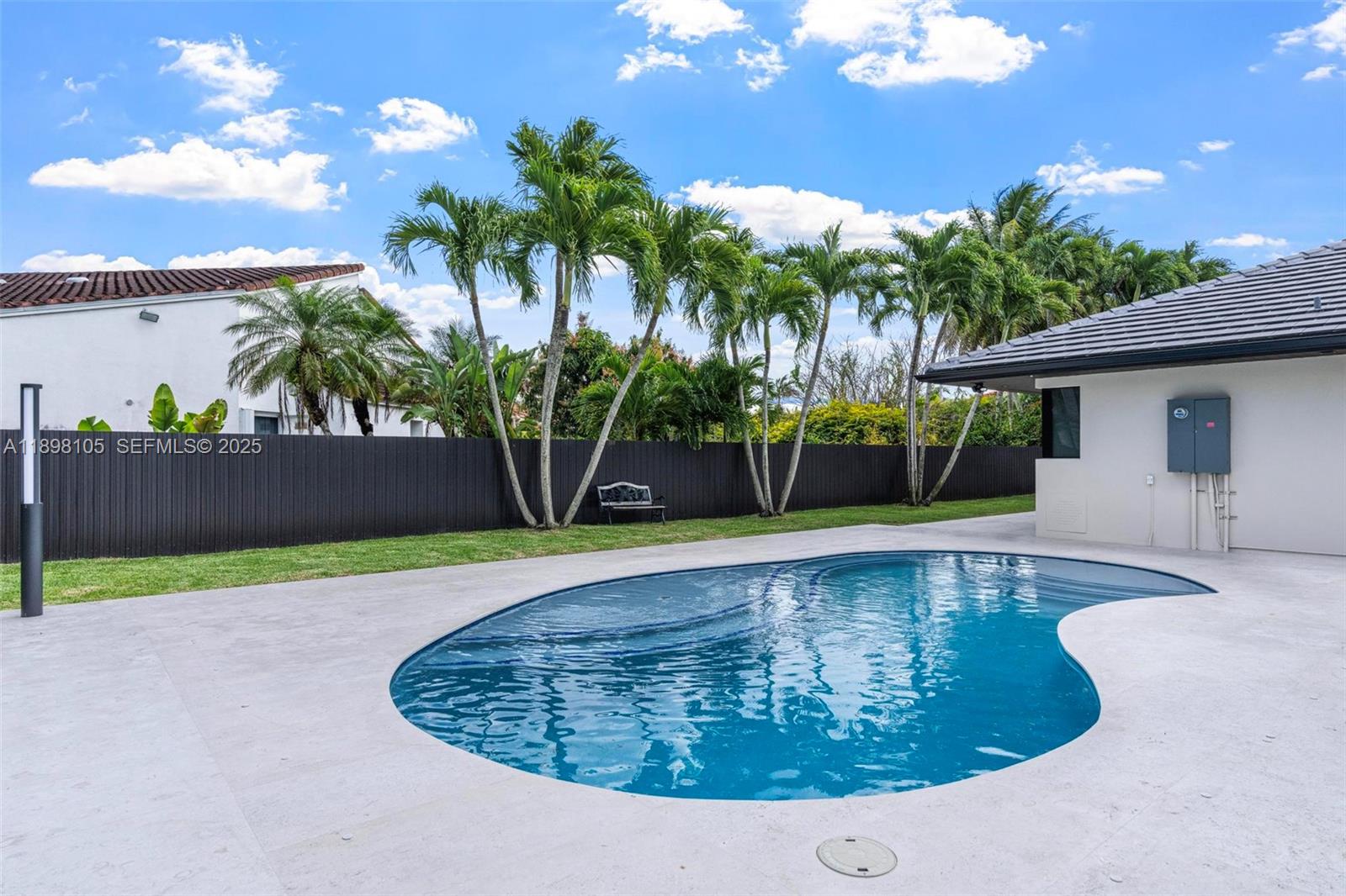 7755 Southwest 85th Court Miami, FL 33143 - Photo 53 of 70