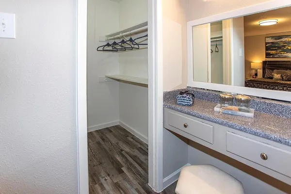 $1,240 | 14208 Heritage Circle, Farmers Branch, TX 75234