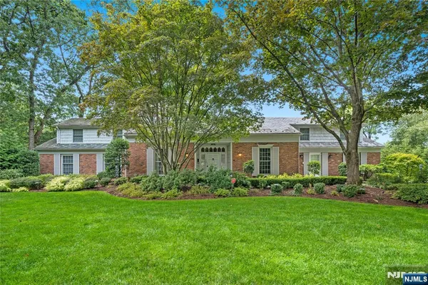 $2,599,000 | 112 Heller Way, Montclair, NJ 07043