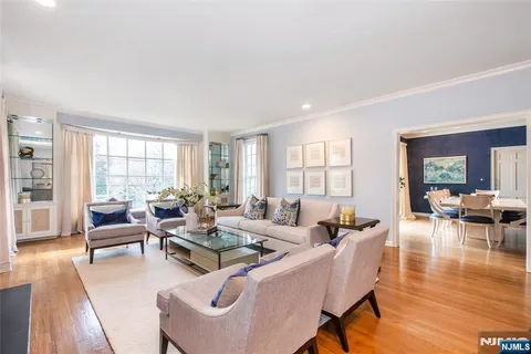 $2,999,999 | 112 Heller Way, Montclair, NJ 07043