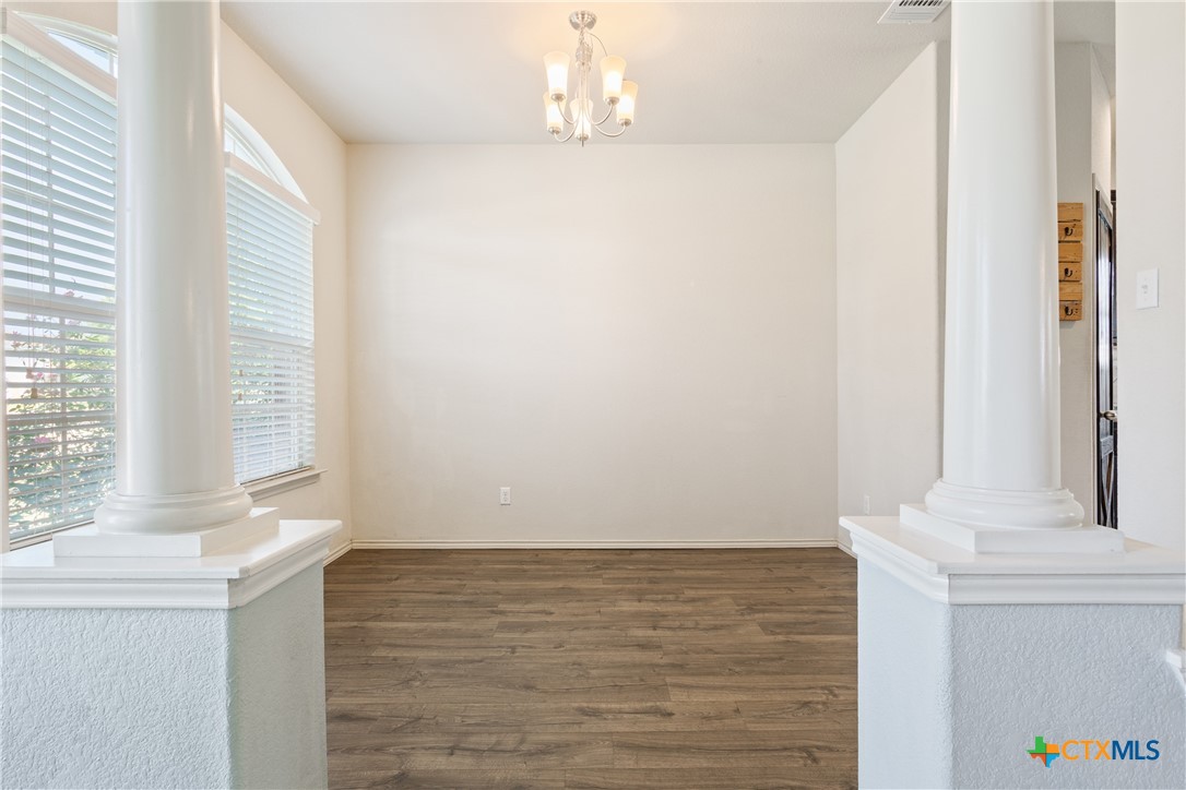 231 Druse Lane Jarrell, TX 76537 - Photo 8 of 38 a view of walk in closet with window