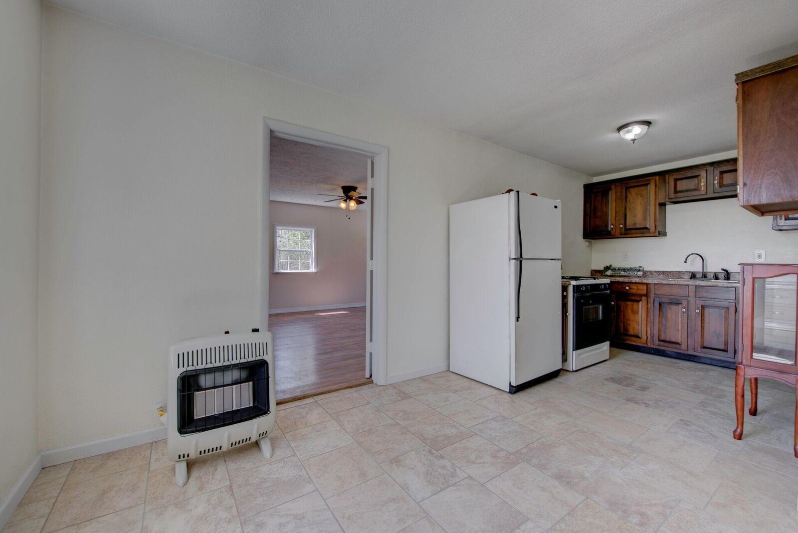 222 Genesis Road Lancing, TN 37770 - Photo 10 of 15 Gallery Image 10